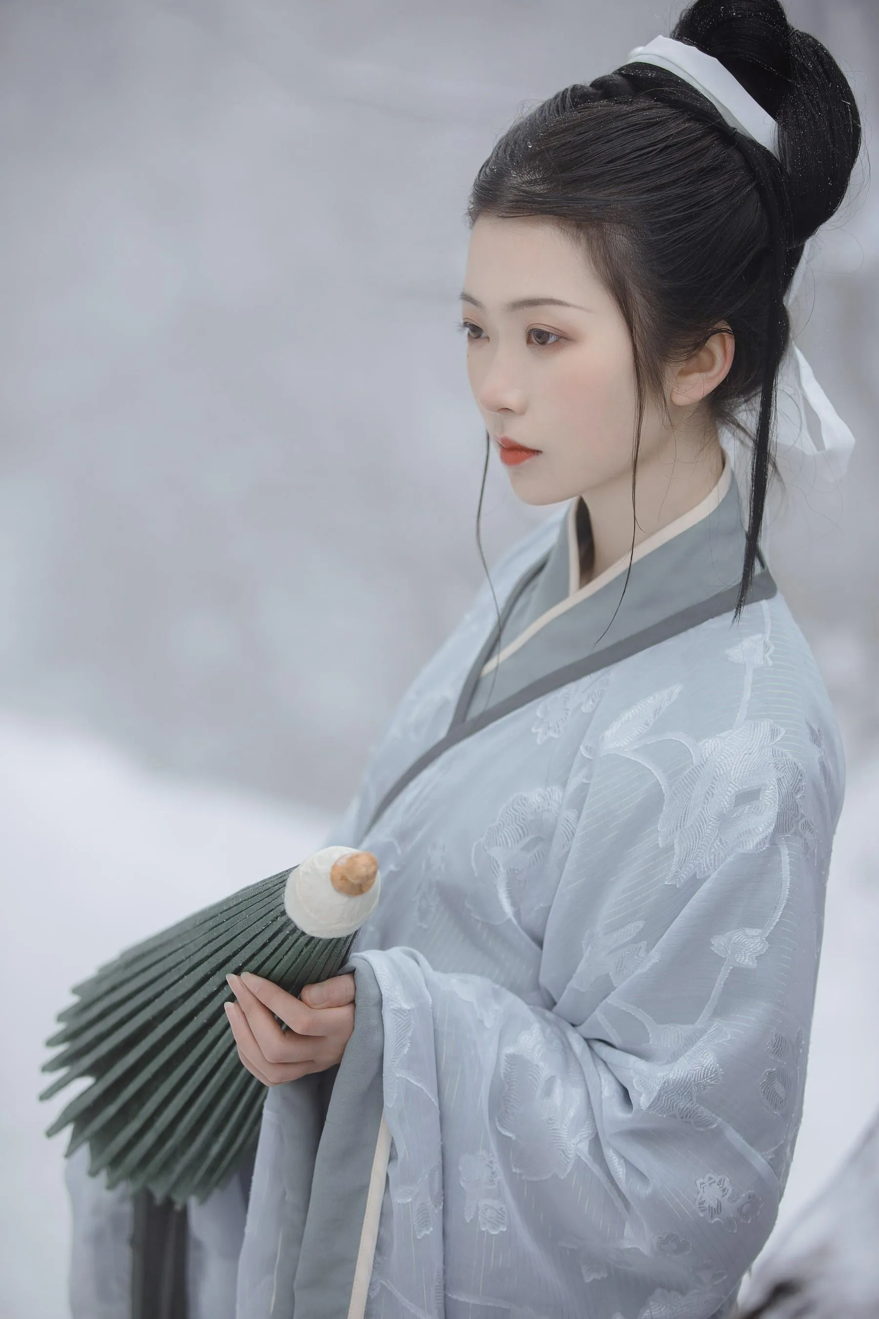 [艺图语] 2022.06.22 浮萍 二鱼阿 [27P]插图2